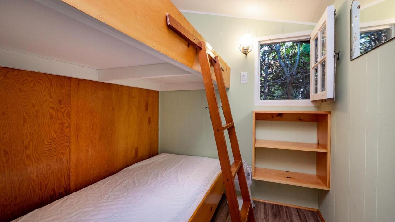 Bel Air Cottages And Motel Sauble Beach Eksteriør bilde
