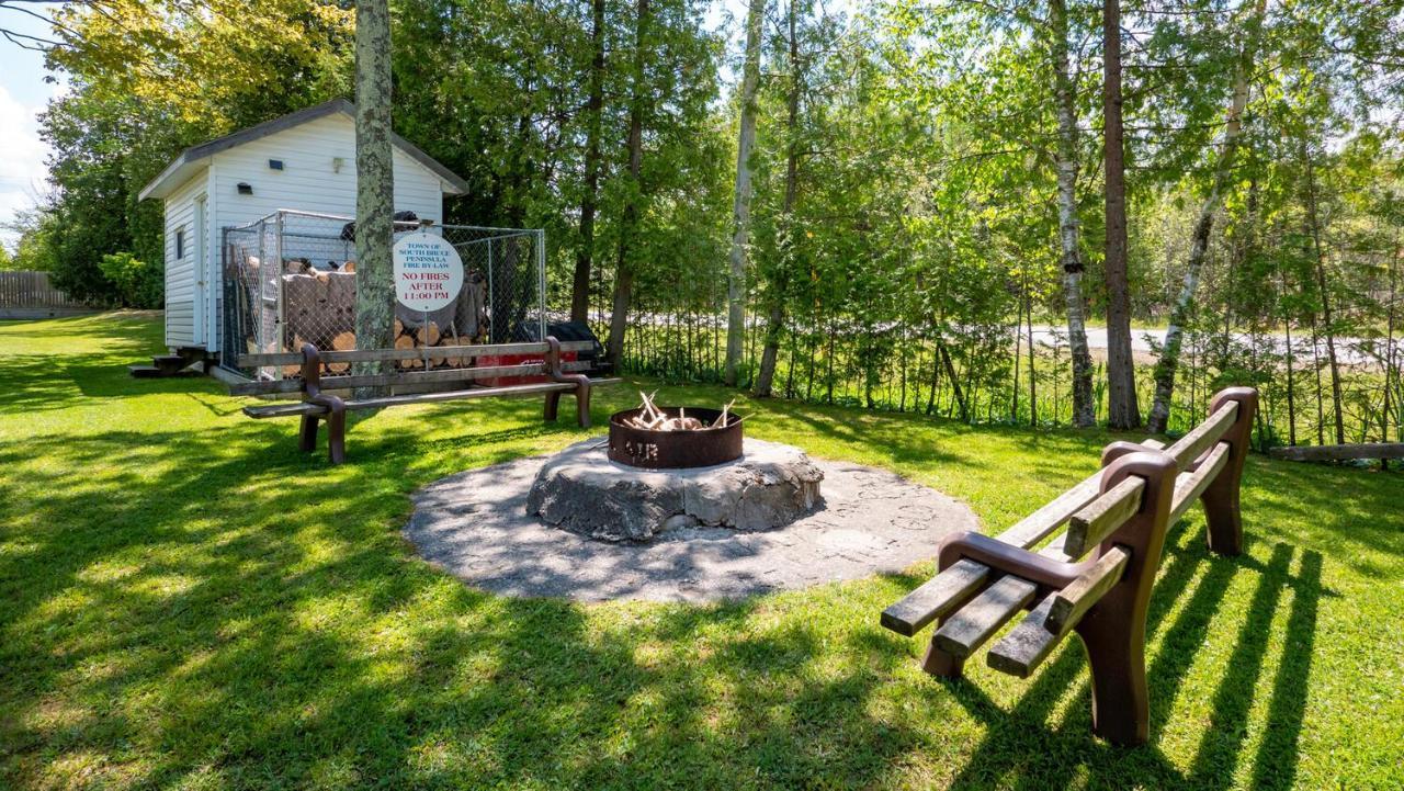 Bel Air Cottages And Motel Sauble Beach Eksteriør bilde