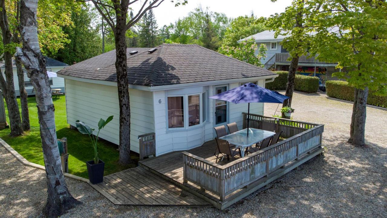 Bel Air Cottages And Motel Sauble Beach Eksteriør bilde