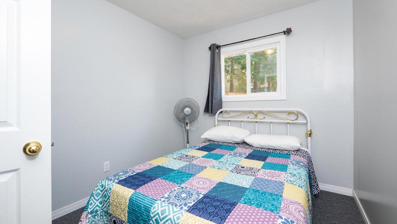 Bel Air Cottages And Motel Sauble Beach Eksteriør bilde