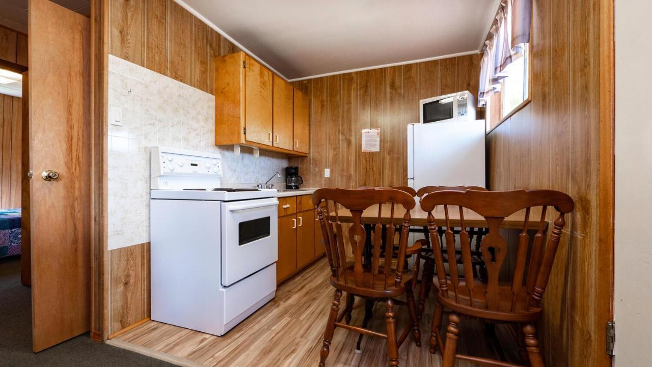 Bel Air Cottages And Motel Sauble Beach Eksteriør bilde