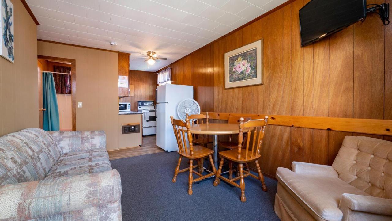 Bel Air Cottages And Motel Sauble Beach Eksteriør bilde