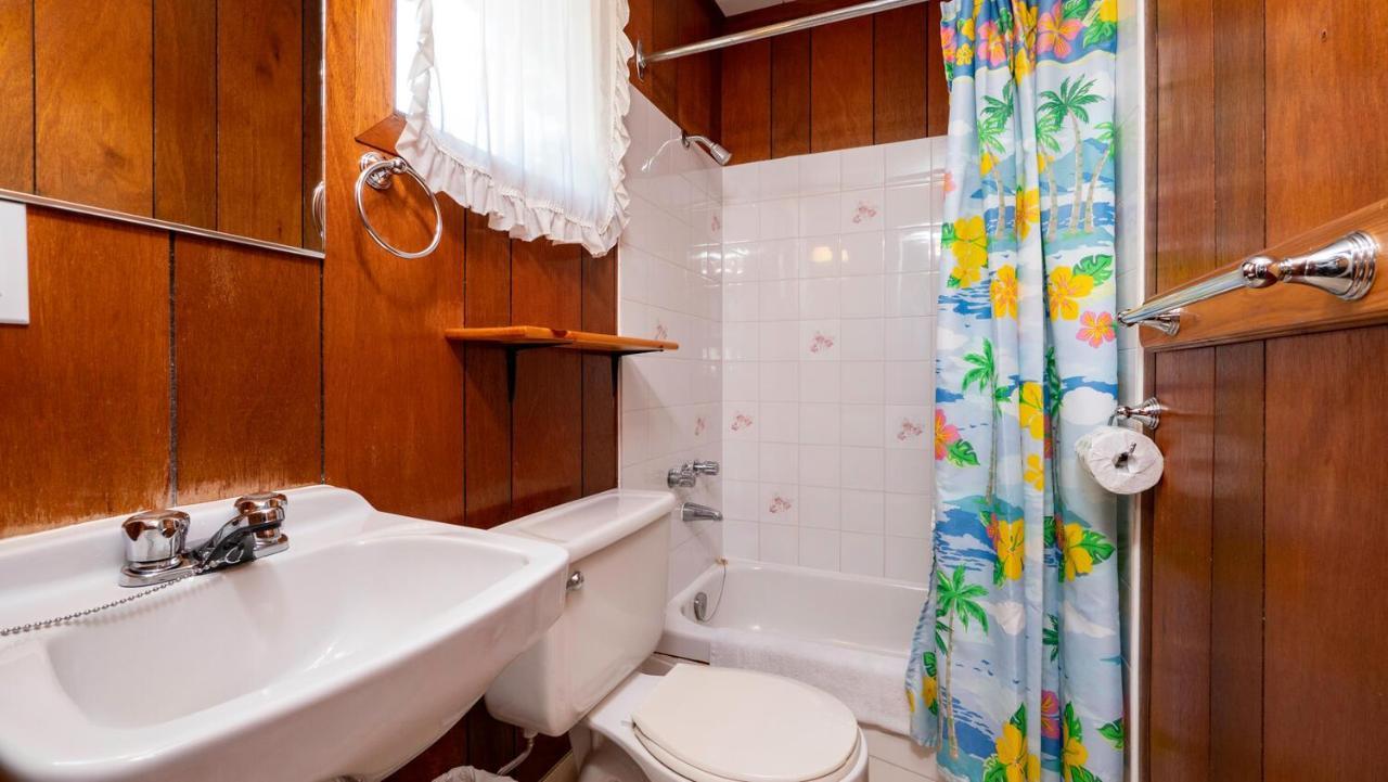 Bel Air Cottages And Motel Sauble Beach Eksteriør bilde