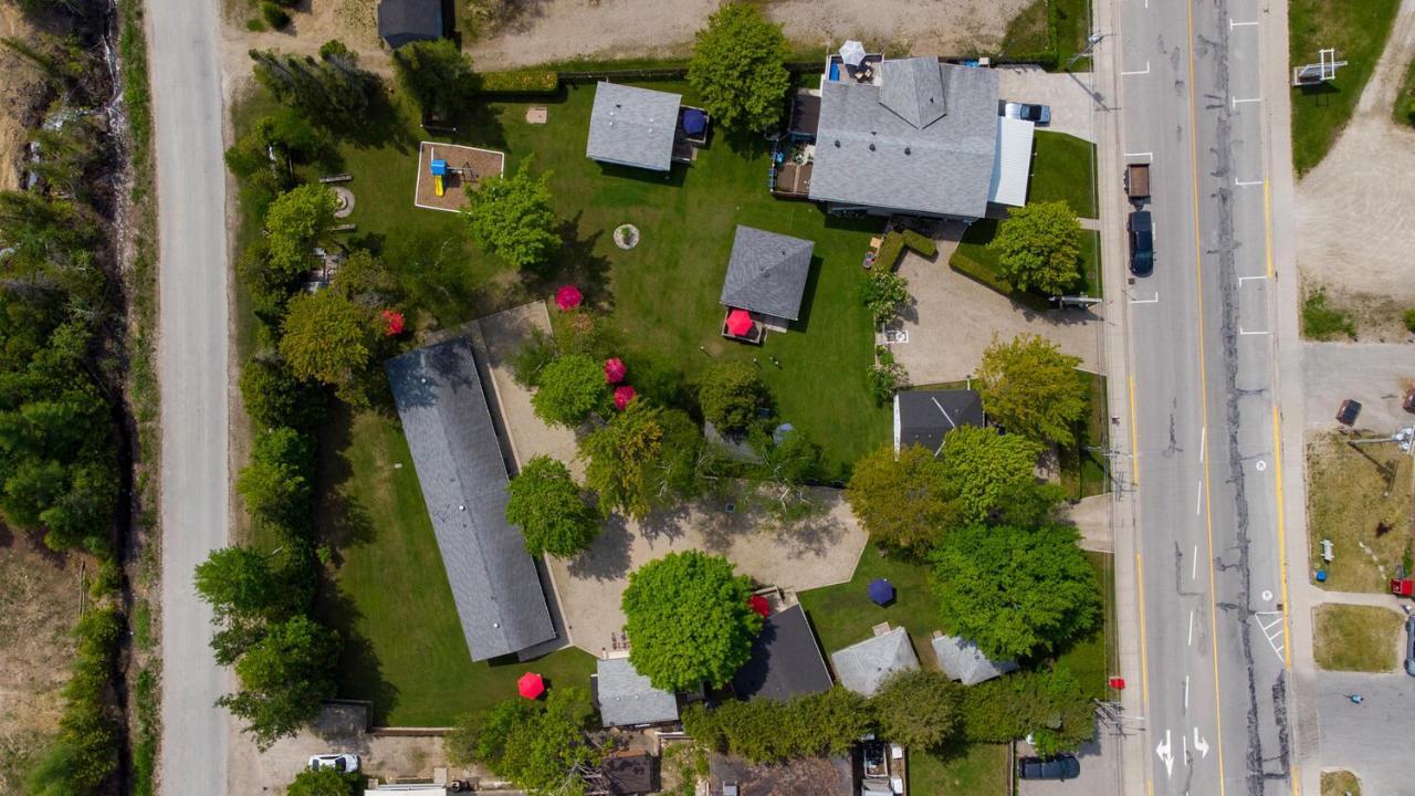 Bel Air Cottages And Motel Sauble Beach Eksteriør bilde